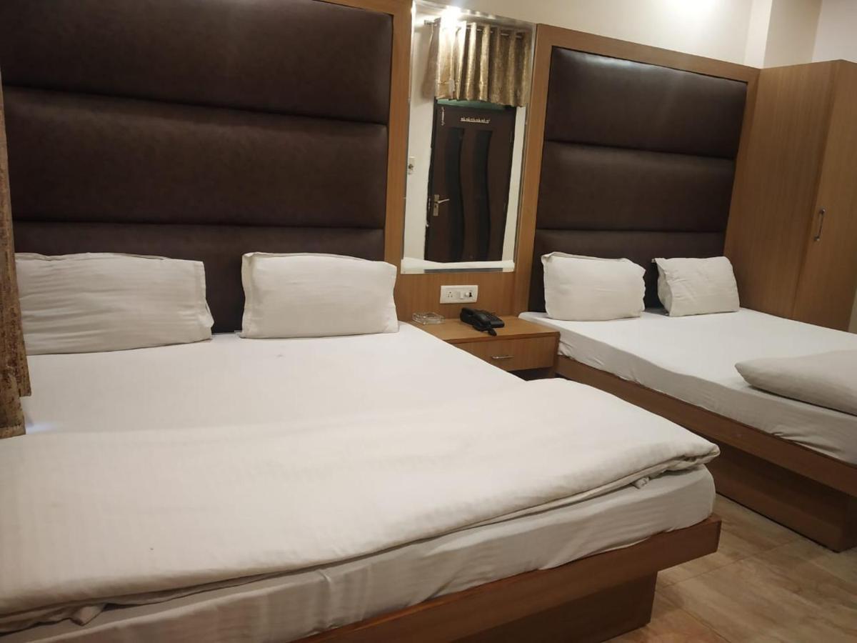 Adb Rooms Hotel Indo Continental Ню Делхи Екстериор снимка