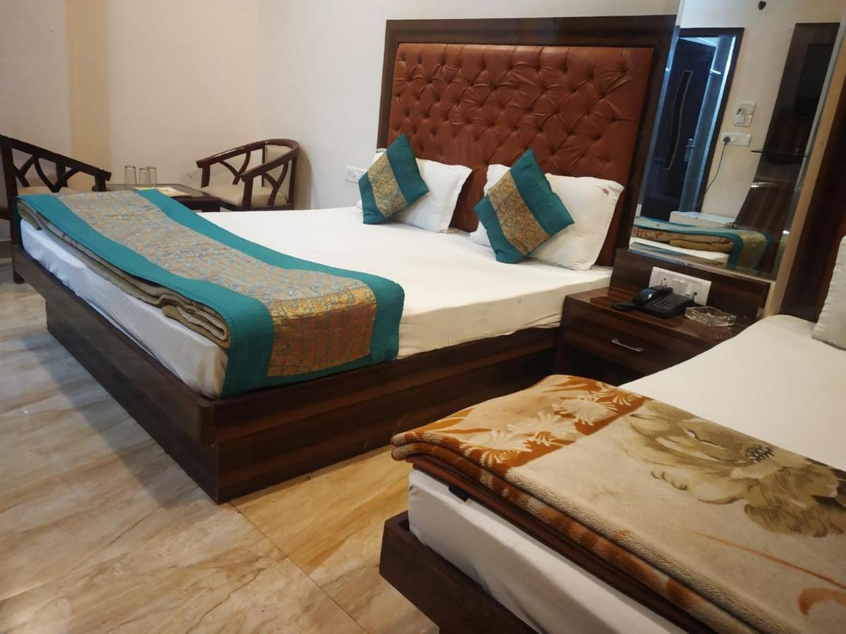 Adb Rooms Hotel Indo Continental Ню Делхи Екстериор снимка